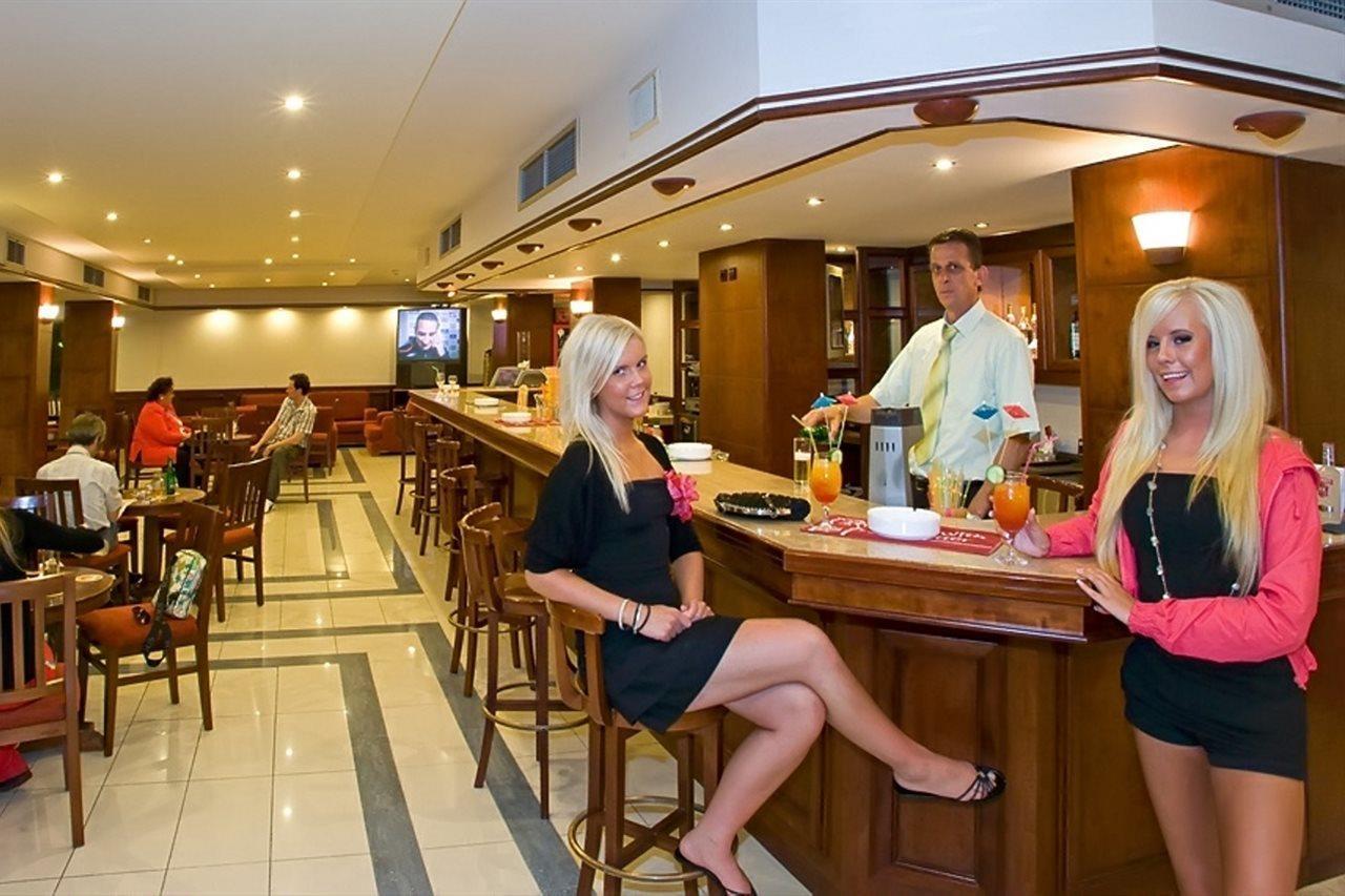 Manousos City Hotel Rhodes City Exterior photo